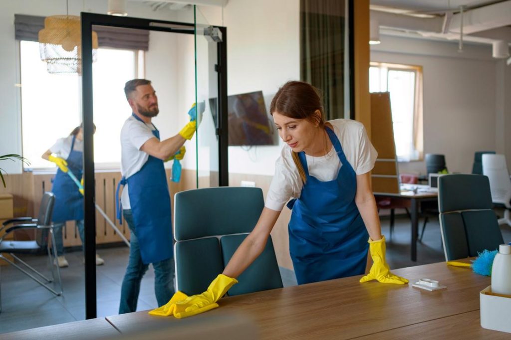 Airbnb & Short-Term Rental Cleaning Service