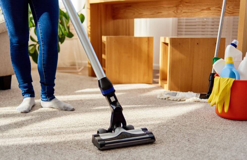 Spring-Cleaning-Tips-min